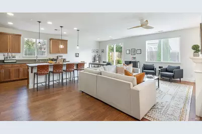226 Saffron Court, Napa, CA 94559 - Photo 4
