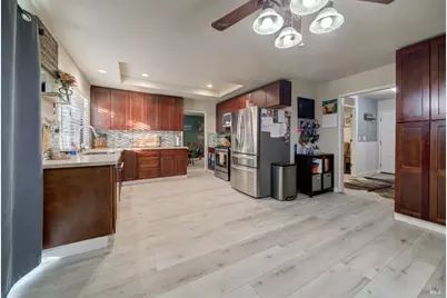 989 Suffolk Way, Fairfield, CA 94533 - Photo 4