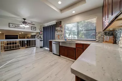 989 Suffolk Way, Fairfield, CA 94533 - Photo 6