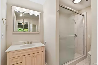 442 Las Casitas Court #B, Santa Rosa, CA 95403 - Photo 28