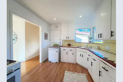 7659 Stockton Avenue, El Cerrito, CA 94530 - Photo 22