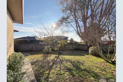 7659 Stockton Avenue, El Cerrito, CA 94530 - Photo 20