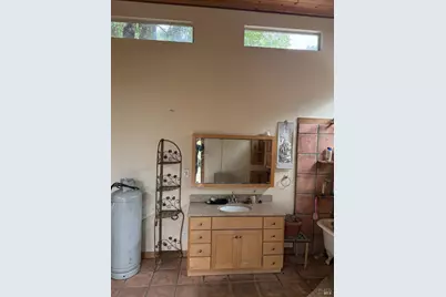 6565 Spyrock Road, Laytonville, CA 95454 - Photo 16