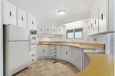 72 Michael Drive, Petaluma, CA 94954 - Photo 6