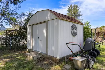 13780 Mountain House Road, Hopland, CA 95449 - Photo 32
