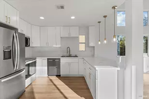 6838 Avenida Cala, Rohnert Park, CA 94928 - Photo 10