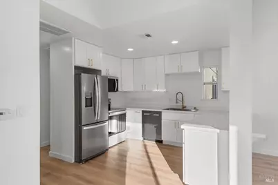 6838 Avenida Cala, Rohnert Park, CA 94928 - Photo 8