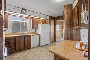 1800 S Main St, Lakeport, CA 95453 - Photo 12