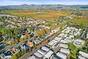 84 Hacienda Dr, Napa, CA 94558 - Photo 36