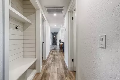 2001 Willow Drive, Petaluma, CA 94954 - Photo 14