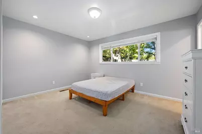 2309 Parkwood Court, Santa Rosa, CA 95409 - Photo 20