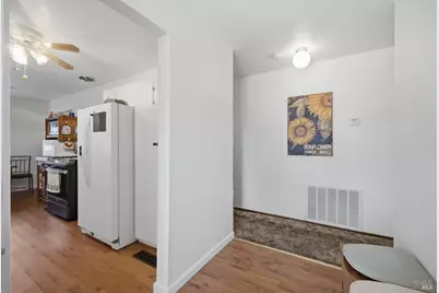 828 Laguna Street, Napa, CA 94558 - Photo 6