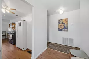 828 Laguna St, Napa, CA 94558 - Photo 6