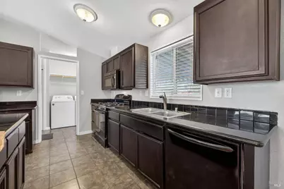 104 Leisure Park Circle, Santa Rosa, CA 95401 - Photo 20