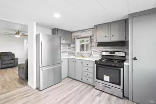 46 Anza Ct, Fairfield, CA 94533 - Photo 2