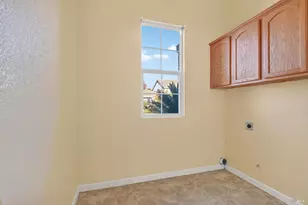 1771 Beale Cir, Suisun City, CA 94585 - Photo 18