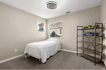 1049 Woodcrest Court, Vacaville, CA 95688 - Photo 22