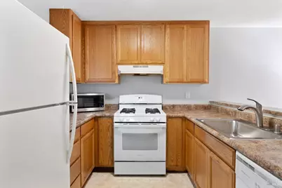 7651 Camino Colegio, Rohnert Park, CA 94928 - Photo 4
