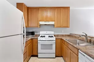 7651 Camino Colegio, Rohnert Park, CA 94928 - Photo 4