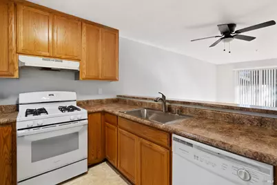 7651 Camino Colegio, Rohnert Park, CA 94928 - Photo 6