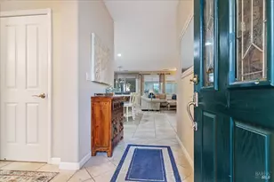 328 Colonial Way, Rio Vista, CA 94571 - Photo 4