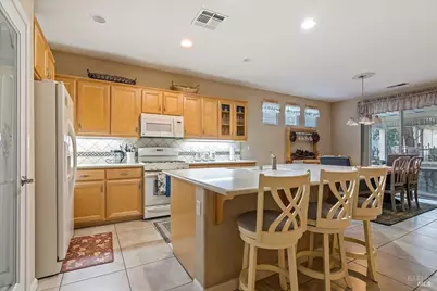 328 Colonial Way, Rio Vista, CA 94571 - Photo 10
