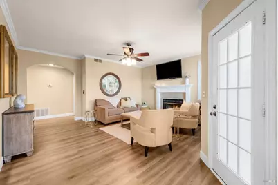 736 Dellwood Court, Vacaville, CA 95688 - Photo 12