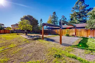 316 Vallejo St, Petaluma, CA 94952 - Photo 56