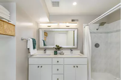 98 Surrey Lane, San Rafael, CA 94903 - Photo 14