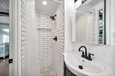 7810 Sanford Street, Oakland, CA 94605 - Photo 22