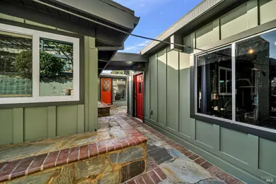 7810 Sanford Street, Oakland, CA 94605 - Photo 26