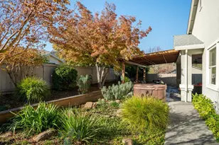 303 Clover Springs Dr, Cloverdale, CA 95425 - Photo 10