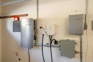 303 Clover Springs Dr, Cloverdale, CA 95425 - Photo 14