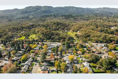 881 Lorna Drive, Glen Ellen, CA 95442 - Photo 38