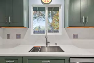 7 Portola Ct, Santa Rosa, CA 95409 - Photo 16