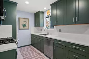 7 Portola Ct, Santa Rosa, CA 95409 - Photo 1