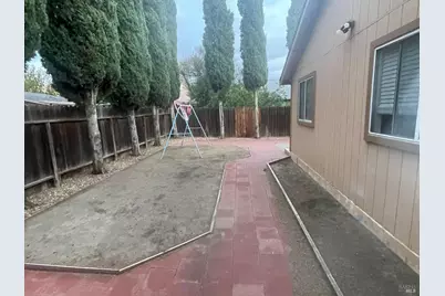 107 Pasco Drive, Brentwood, CA 94513 - Photo 4