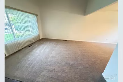 604 Seagull Drive, Suisun City, CA 94585 - Photo 14