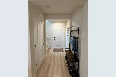 813 Cosmos Drive, Vacaville, CA 95687 - Photo 4