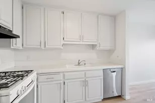 705 Hermes, Hercules, CA 94547 - Photo 14