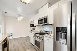 2561 Pacific St, Napa, CA 94558 - Photo 14