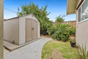 625 Cypress St, Dixon, CA 95620 - Photo 38