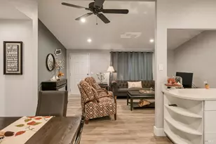 90 Vista Cir, Sonoma, CA 95476 - Photo 12