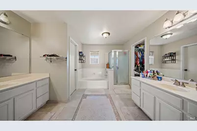 380 Manning Way, Dixon, CA 95620 - Photo 22