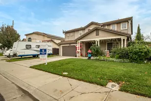 380 Manning Way, Dixon, CA 95620 - Photo 2