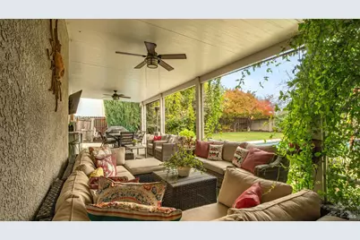 380 Manning Way, Dixon, CA 95620 - Photo 32