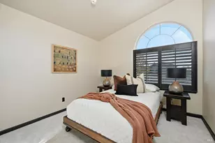 28 S Newport Dr, Napa, CA 94559 - Photo 48