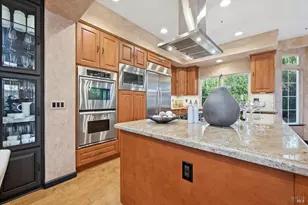 28 S Newport Dr, Napa, CA 94559 - Photo 14