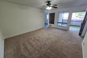 2738 Sonoma St, Napa, CA 94558 - Photo 4