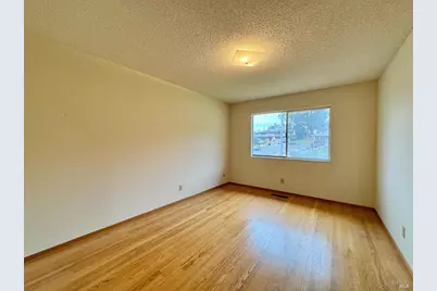 2760 Clifford Street, Napa, CA 94558 - Photo 16